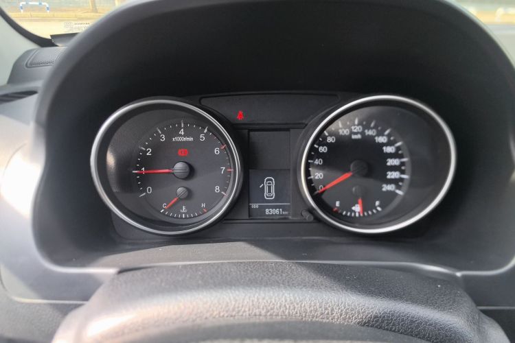 哈弗H6 2016款 升级版 1.5T 手动两驱都市型中控内饰14