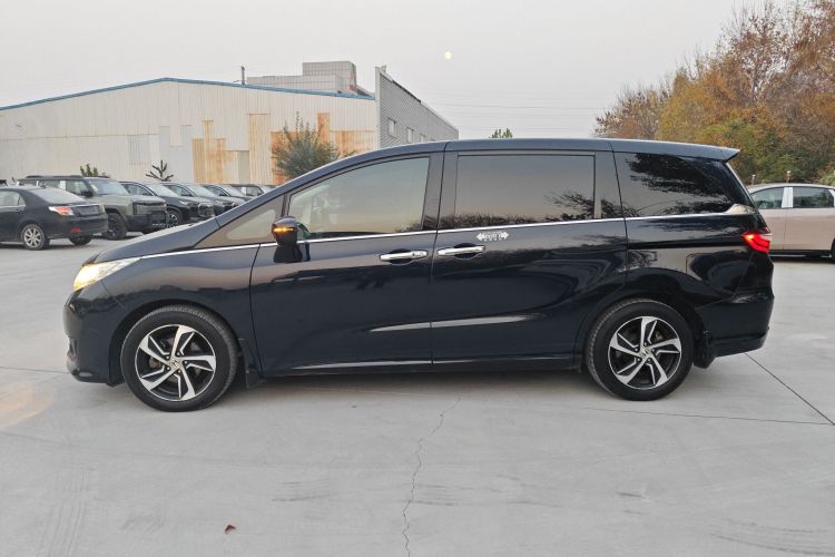 本田 奥德赛 2015款 2.4L 智享版车身外观4