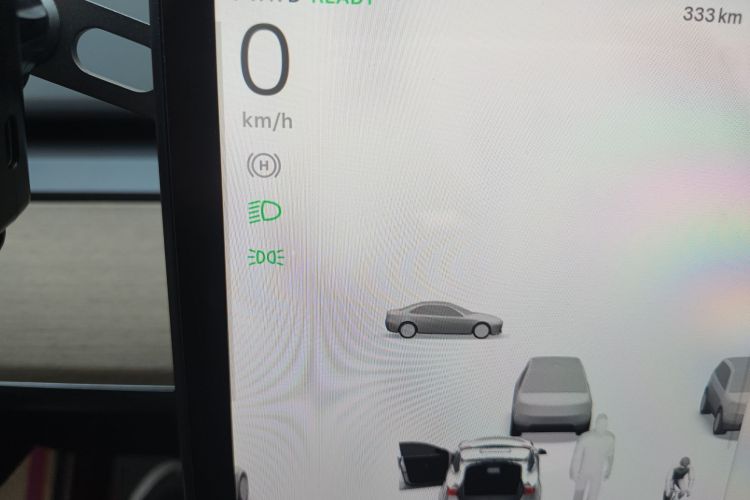 特斯拉 Model Y 2022款 改款 后轮驱动版中控内饰14