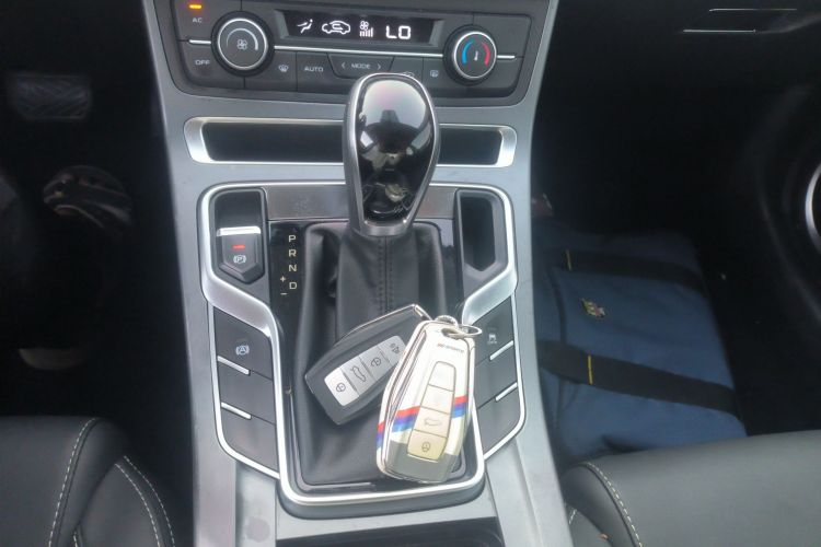 吉利汽车 帝豪 2020款 1.5L CVT豪华型中控内饰18