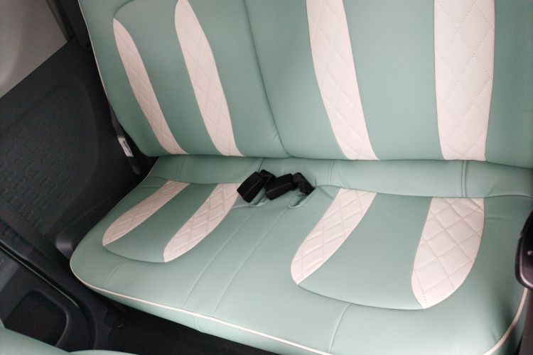 五菱汽车 宏光MINIEV 2022款 马卡龙时尚款 磷酸铁锂中控内饰21