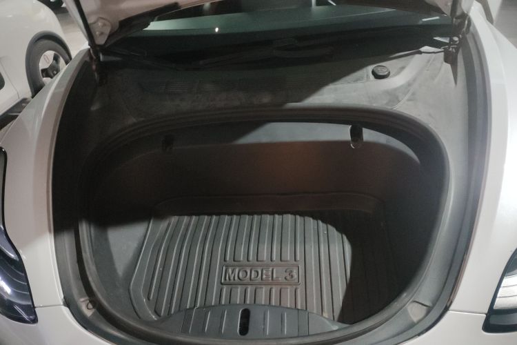 特斯拉 Model 3 2020款 改款 长续航后轮驱动版局部细节24