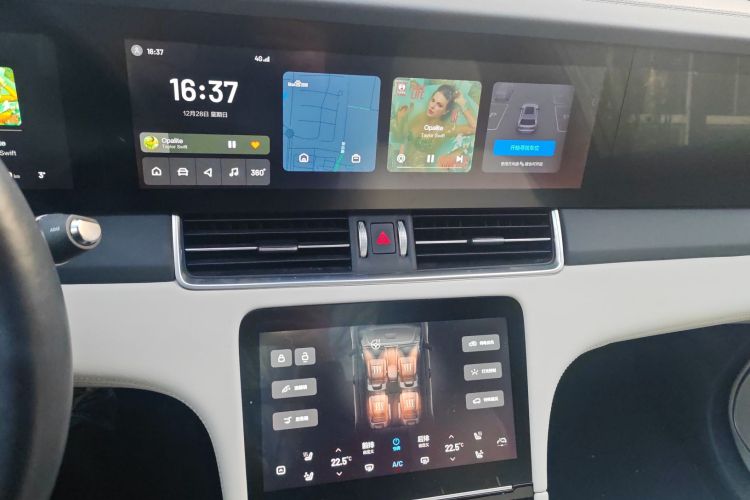 理想汽车 理想ONE 2021款 增程6座版中控内饰16