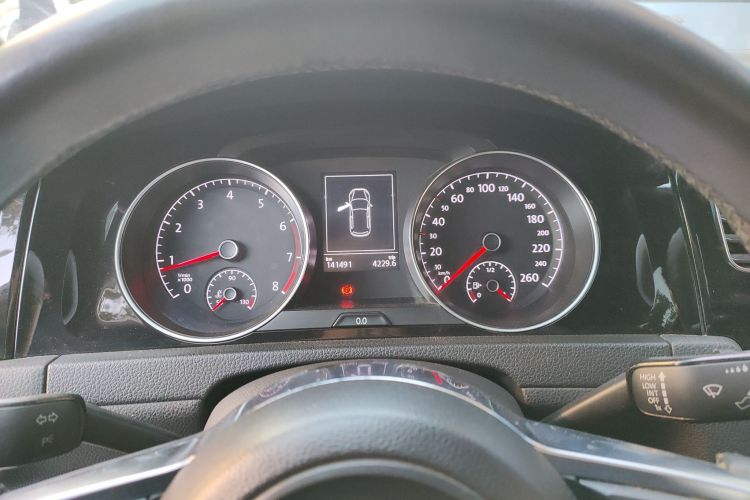 大众 高尔夫 2016款 1.4TSI 手动R-Line中控内饰14