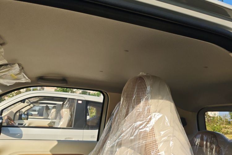 五菱汽车 宏光MINIEV 2024款 第三代 215km 青春版中控内饰22