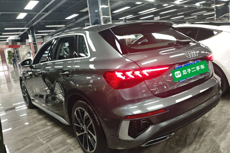 奥迪A3 2021款 Sportback 35 TFSI 进取运动型车身外观4