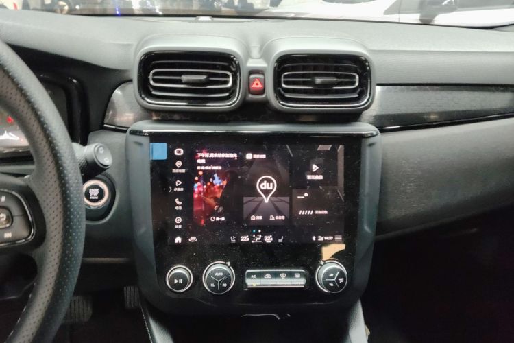 领克02 2021款 2.0TD 自动两驱劲 冠军版中控内饰16