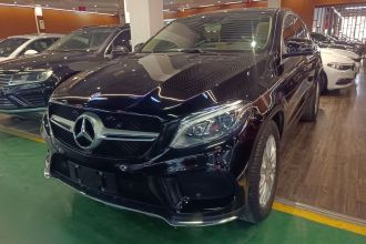 奔驰GLE轿跑 2017款 GLE 320 4MATIC 轿跑SUV