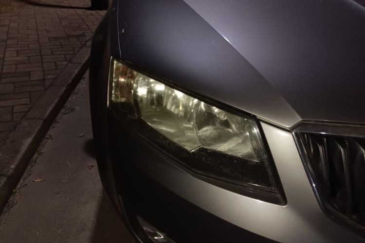 斯柯达 明锐 2015款 1.6L 手动逸致版车身外观6006