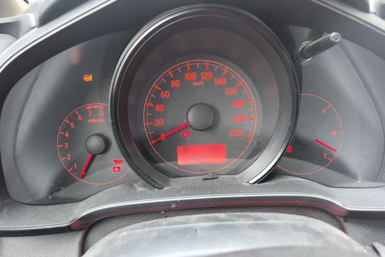 本田 飞度 2014款 1.5L LX CVT舒适型局部细节14