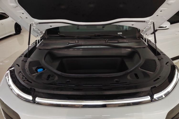 小鹏G9 2025款 625 长续航 Max局部细节24