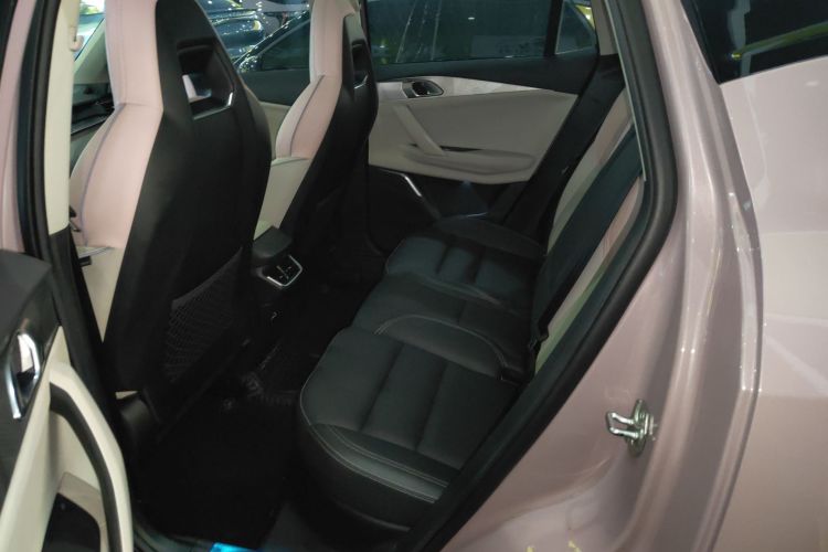 领克06 2023款 Remix 1.5T Shero中控内饰7004