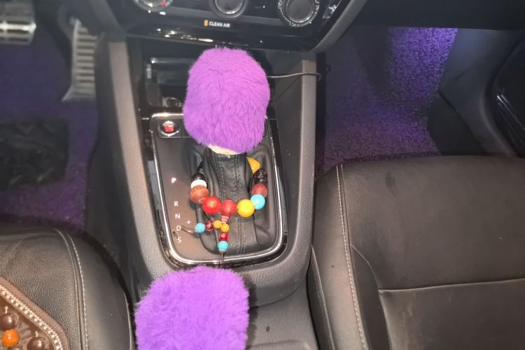 大众 速腾 2017款 230TSI 自动舒适型中控内饰18