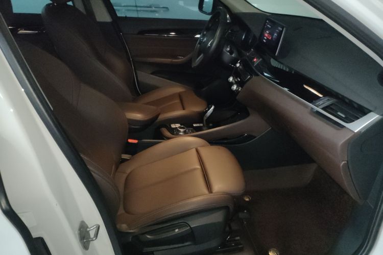 宝马X1 2020款 sDrive20Li 尊享型局部细节41