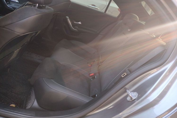 奔驰A级 2020款 改款 A 200 L 运动轿车时尚型中控内饰21