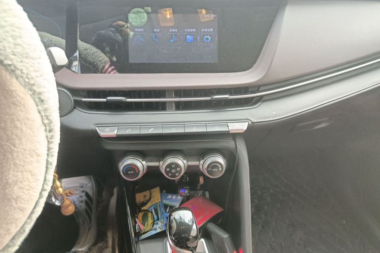 长安CS15 2019款 1.5L 自动进取型 国V中控内饰16