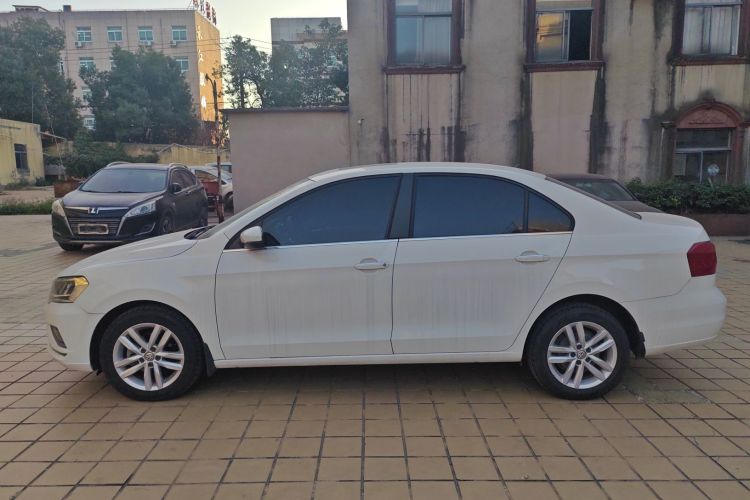 大众 捷达 2017款 1.5L 自动舒适型车身外观4