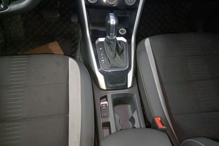 大众 T-ROC探歌 2020款 280TSI DSG两驱精英型局部细节18