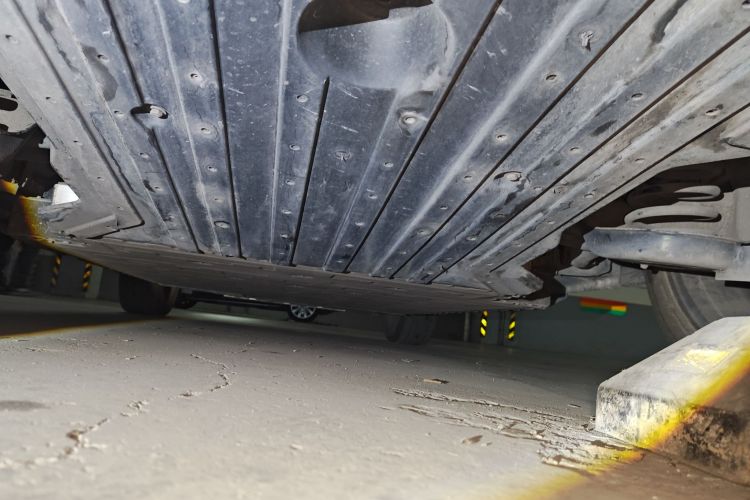 小鹏G3 2021款 G3i 460G局部细节9009