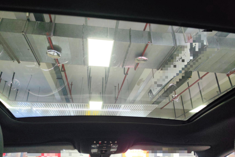 奔驰A级 2020款 改款 A 200 L 运动轿车时尚型中控内饰22