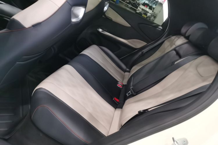 比亚迪 海豚 2024款 荣耀版 420km 时尚版中控内饰21