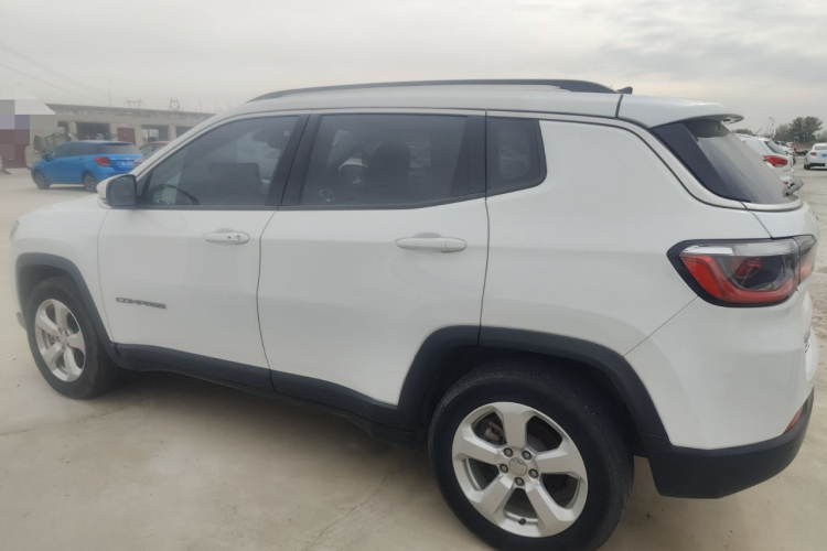 Jeep 指南者 2017款 200T 自动家享版车身外观6003