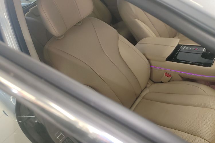 鸿蒙智行 问界M7 2024款 1.5T 智驾四驱Max版 6座局部细节41