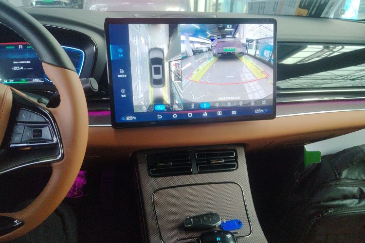 比亚迪 汉 2022款 EV 创世版 715KM前驱旗舰型中控内饰16