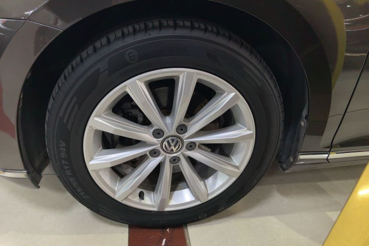 大众 迈腾 2017款 330TSI DSG 领先型车身外观6007