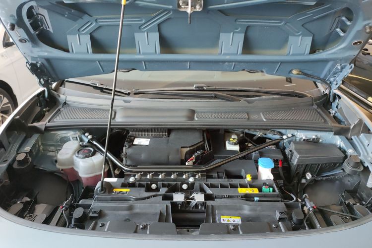 大众ID.7 VIZZION 2024款 AIR机舱底盘24