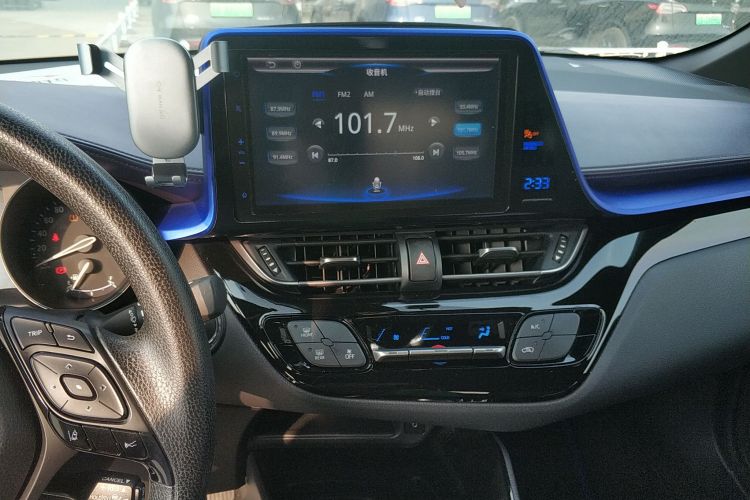 丰田C-HR 2020款 2.0L 领先版局部细节16