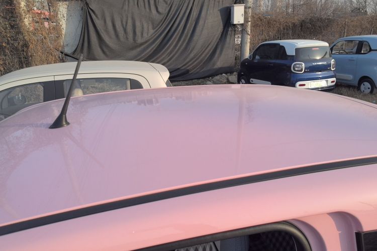 奔腾小马 2025款 222km 灵动马局部细节57