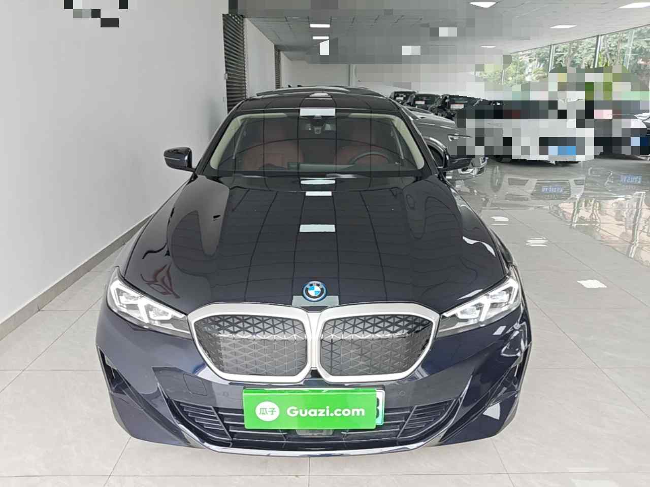 宝马i3 2025款 eDrive 35 L(1)