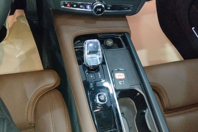 沃尔沃S90 2024款 B5 智雅豪华版局部细节18