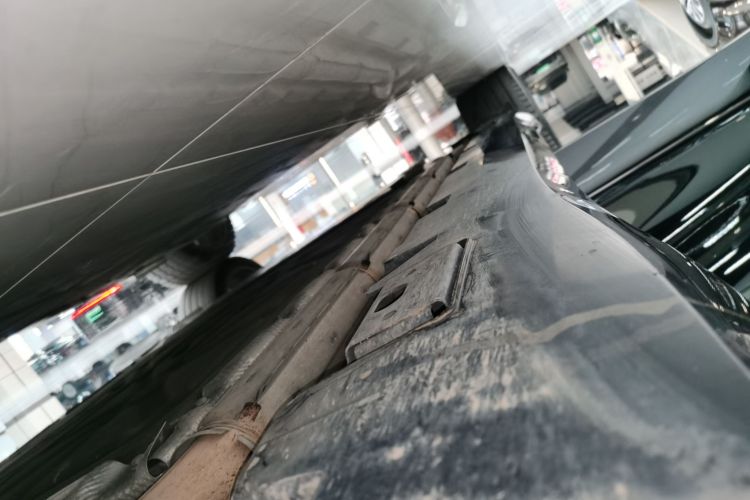 腾势Z9GT 2024款 1100四驱Ultra版局部细节9001