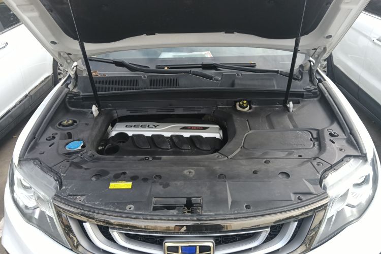 吉利汽车 博越 2020款 1.8TD DCT两驱智联型4G互联版机舱底盘24