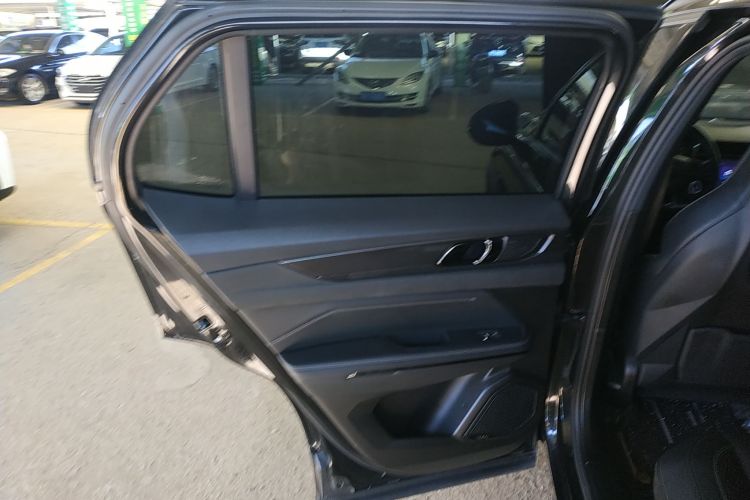 领克01 2021款 2.0TD 四驱暗夜版中控内饰7008