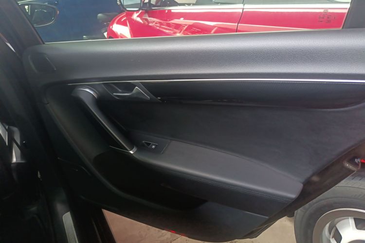 大众 迈腾 2016款 1.8TSI 智享豪华型中控内饰7006