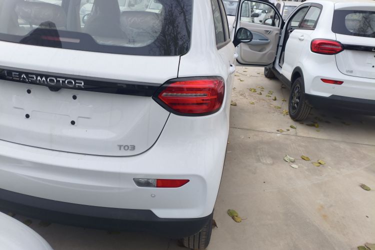 零跑汽车 零跑T03 2025款 310舒享版车身外观6006