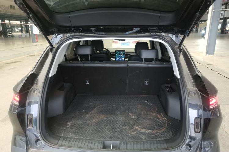 奔腾T90 2023款 1.5T DCT 自动豪华型局部细节23