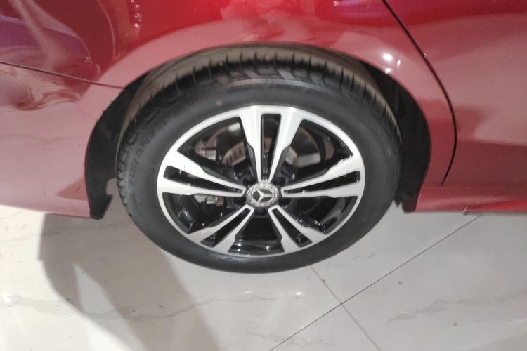 奔驰C级 2018款 C 200 运动版车身外观6003