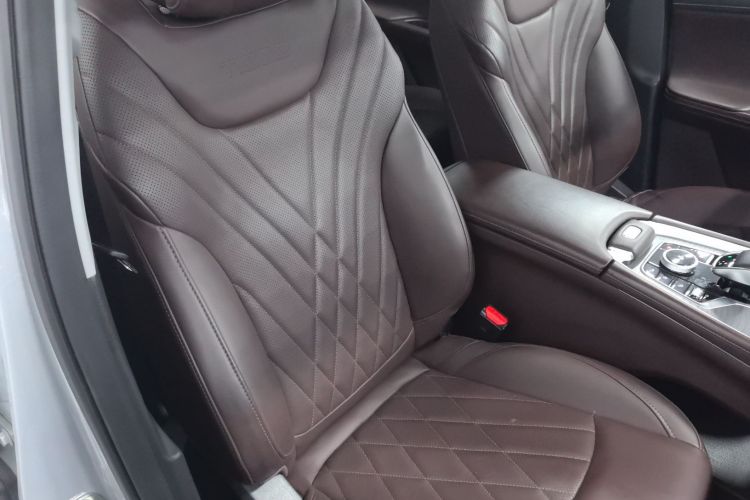 奇瑞 瑞虎8 PRO 2022款 390T 两驱浩瀚版 5座局部细节41