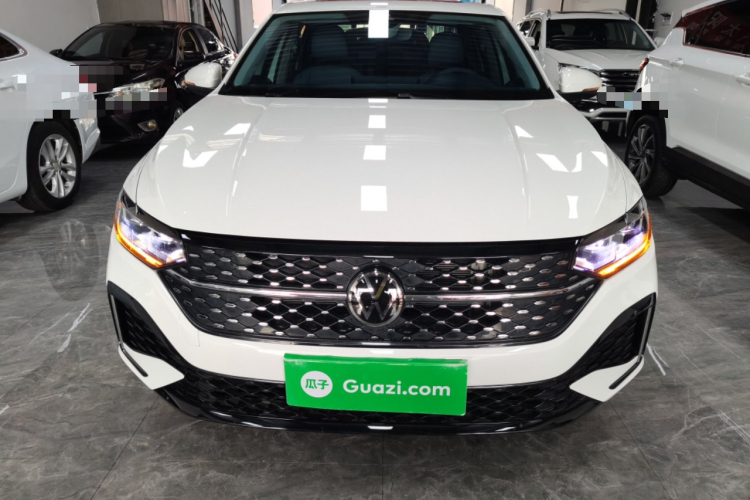 大众 朗逸 2024款 1.5L 自动星空五百万版车身外观2