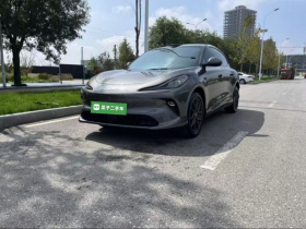 智己汽车 智己LS6 2025款 灵蜥智驾版