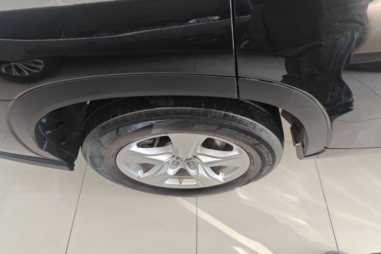 丰田 汉兰达 2022款 双擎 2.5L 四驱精英版 7座车身外观6008