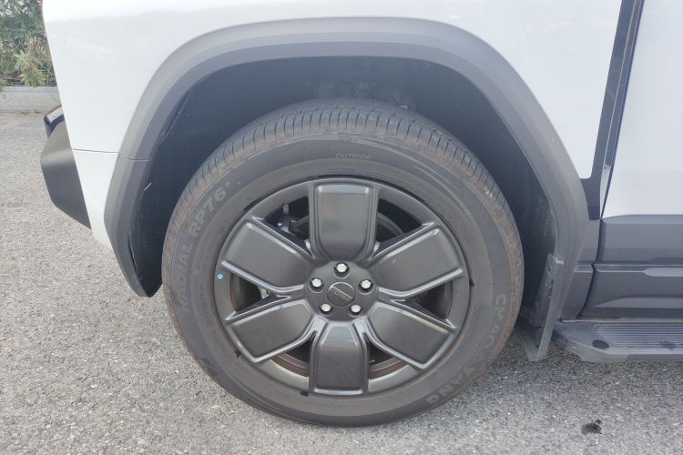 奇瑞iCAR 03T 2024款 501km 四驱长续航版车身外观35