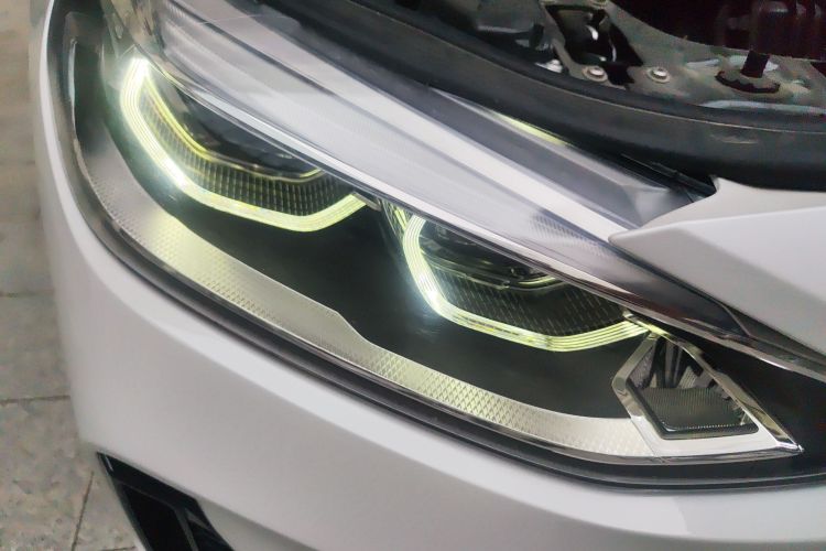 宝马1系 2022款 120i M运动曜夜版车身外观8