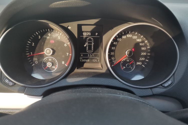 大众 高尔夫 2012款 1.4TSI 自动豪华型中控内饰15