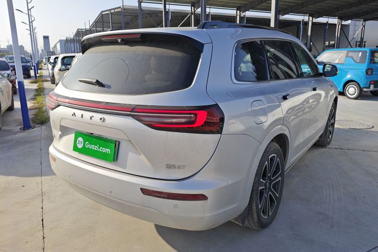 鸿蒙智行 问界M7 2024款 1.5T 智驾四驱Ultra版 6座车身外观6005