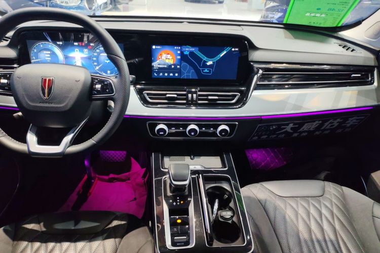 红旗HS5 2023款 2.0T 旗享Pro版中控内饰16